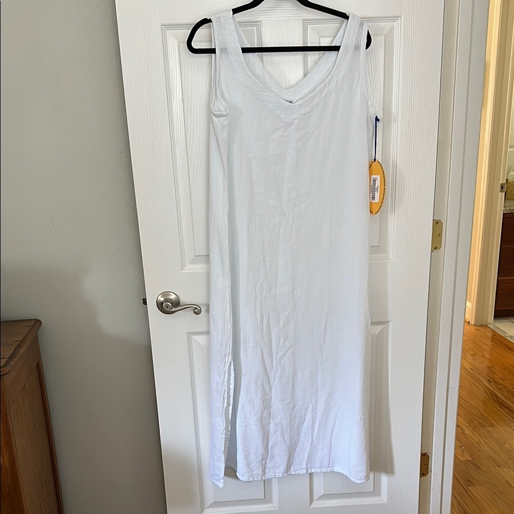 Oh My Gauze! Crisp White Sangria dress. Size 2(L/XL.